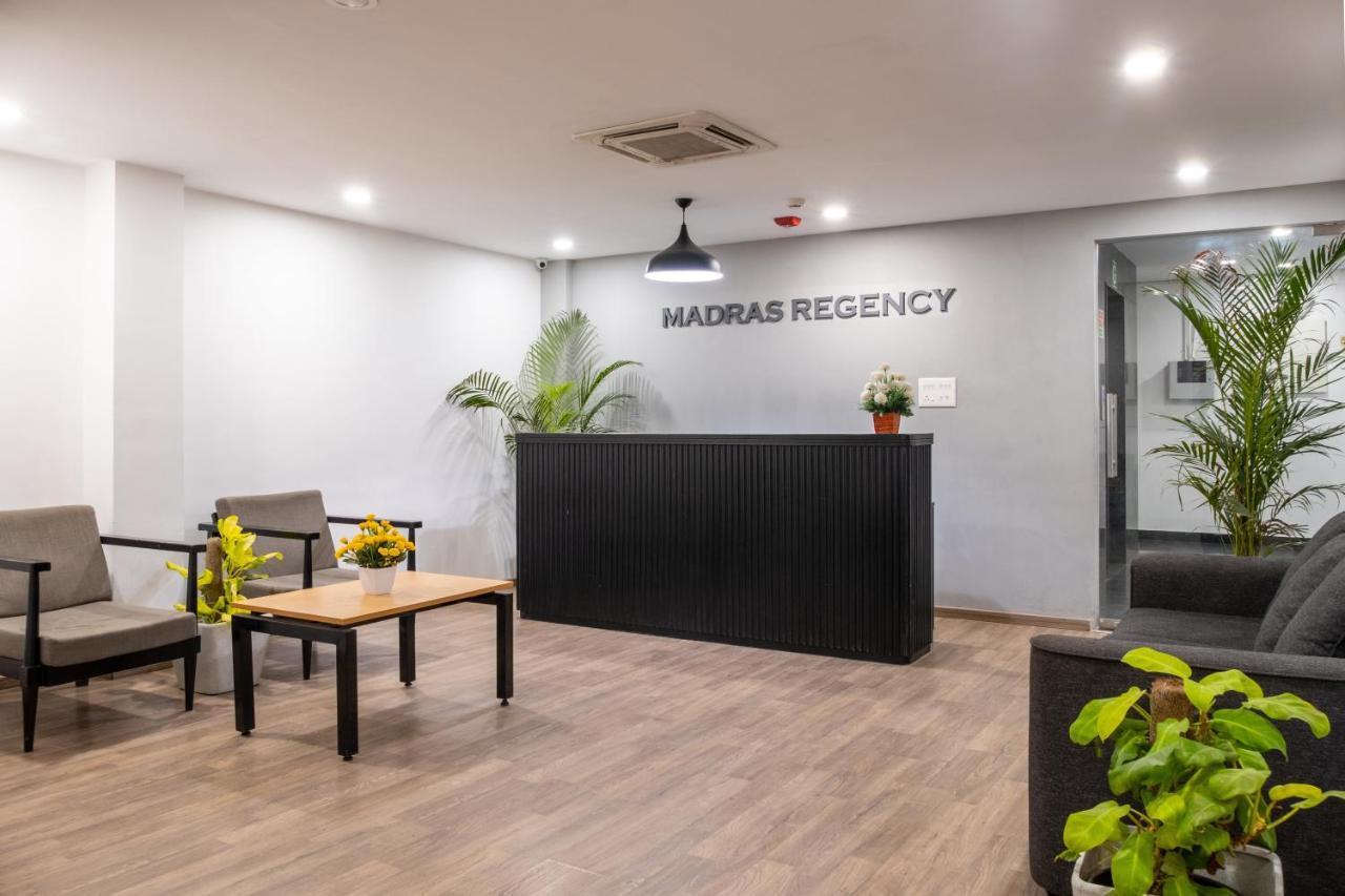 Отель Madras Regency Экстерьер фото